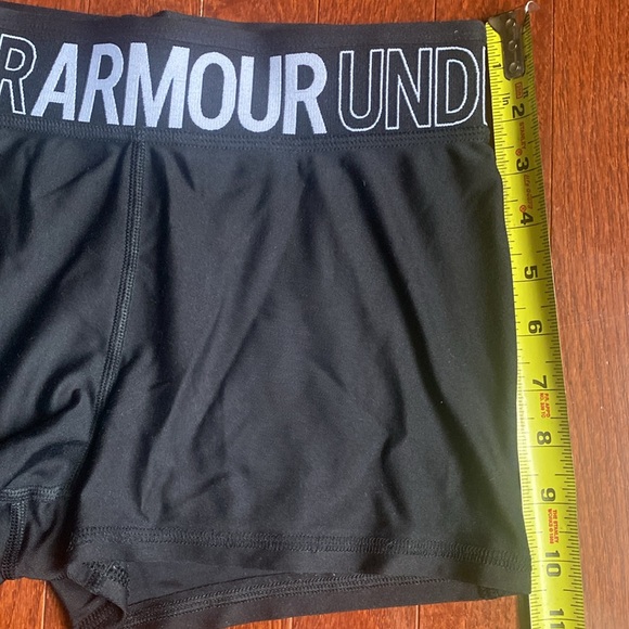 Under Armour Kid's Black Athletic Shorts - Picture 3 of 8